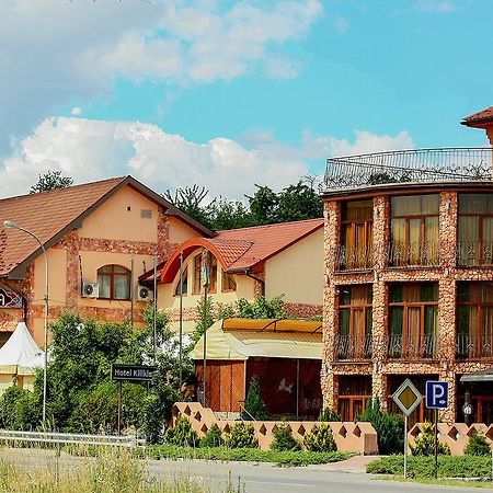 Hotel Kilikiya Uzhhorod Ngoại thất bức ảnh