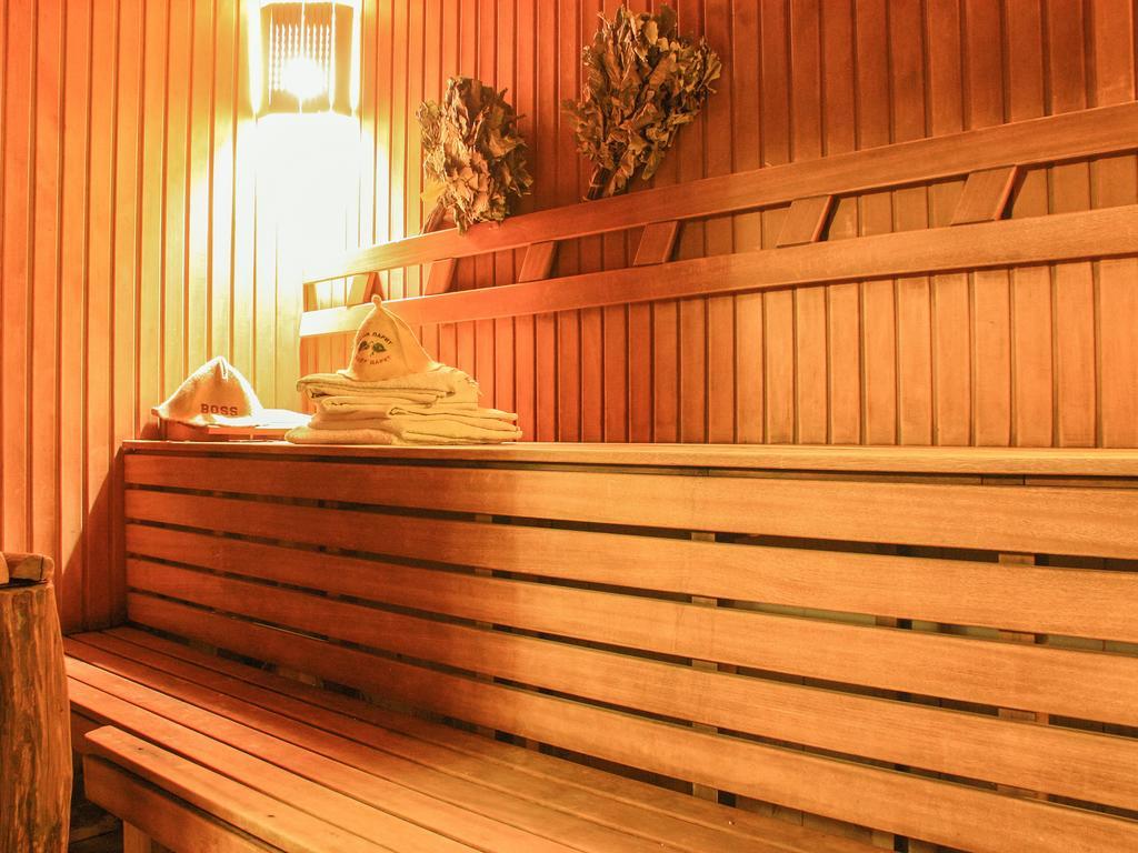 Hotel Kilikiya Uzhhorod Ngoại thất bức ảnh