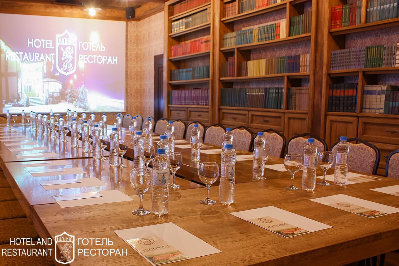 Hotel Kilikiya Uzhhorod Ngoại thất bức ảnh