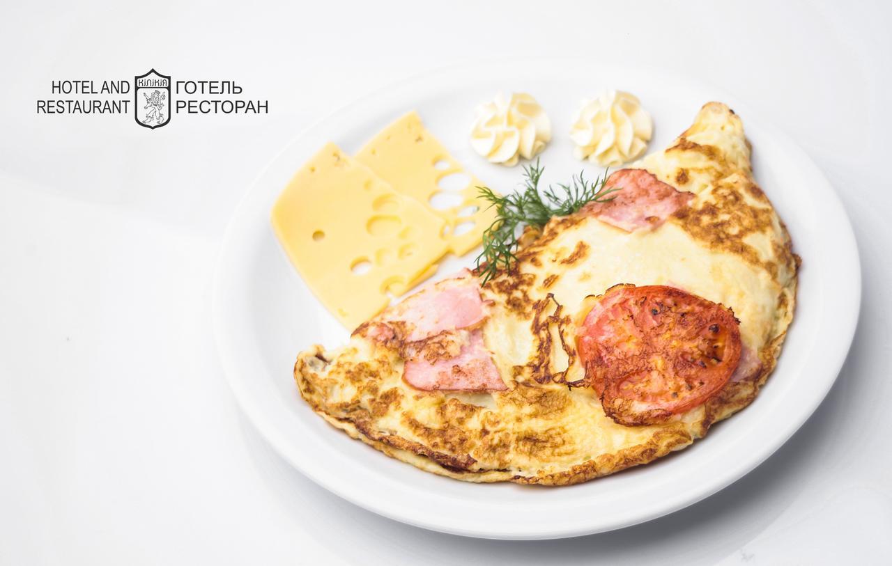 Hotel Kilikiya Uzhhorod Ngoại thất bức ảnh