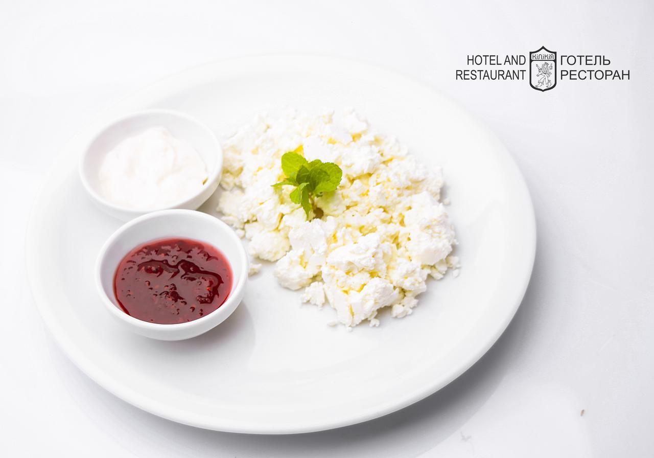 Hotel Kilikiya Uzhhorod Ngoại thất bức ảnh